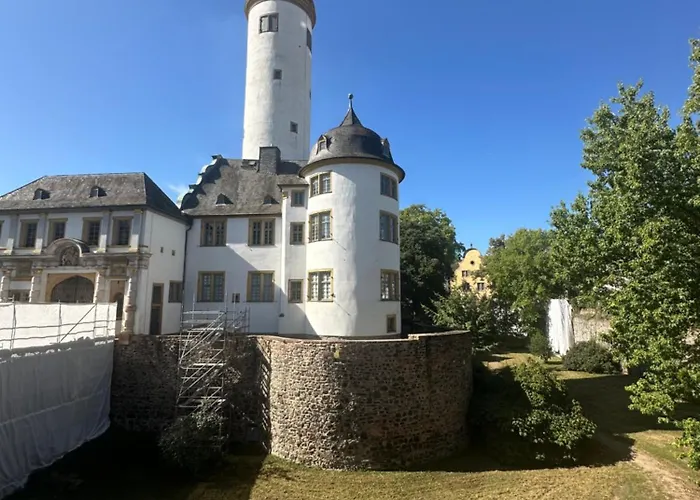 Pansiyon Shumiland In Frankfurt Near Messe, Airport *